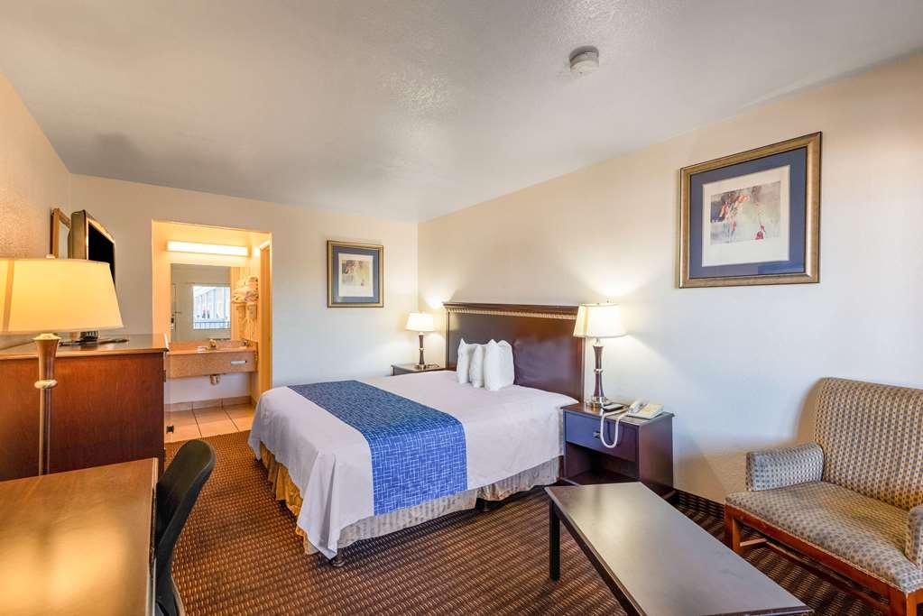 Rodeway Inn Phoenix North I-17 Quarto foto