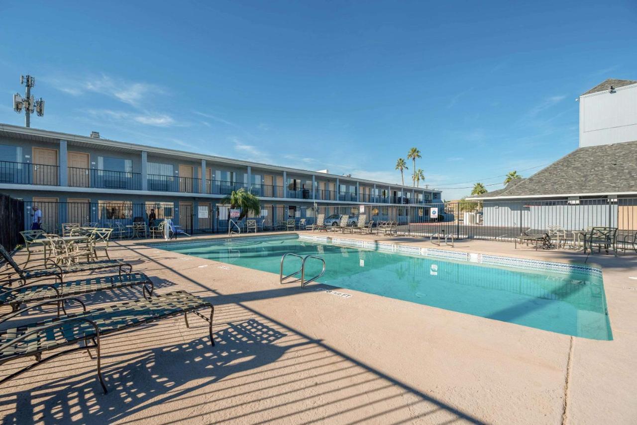 Rodeway Inn Phoenix North I-17 Exterior foto